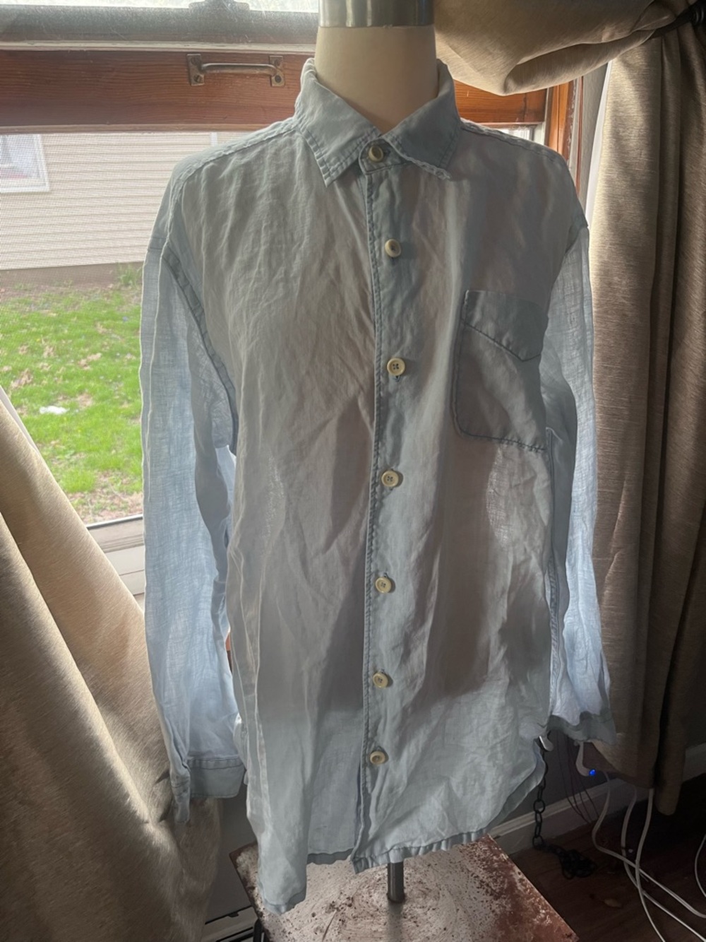 Tommy Bahama Light Blue Casual Button-Down Shirt